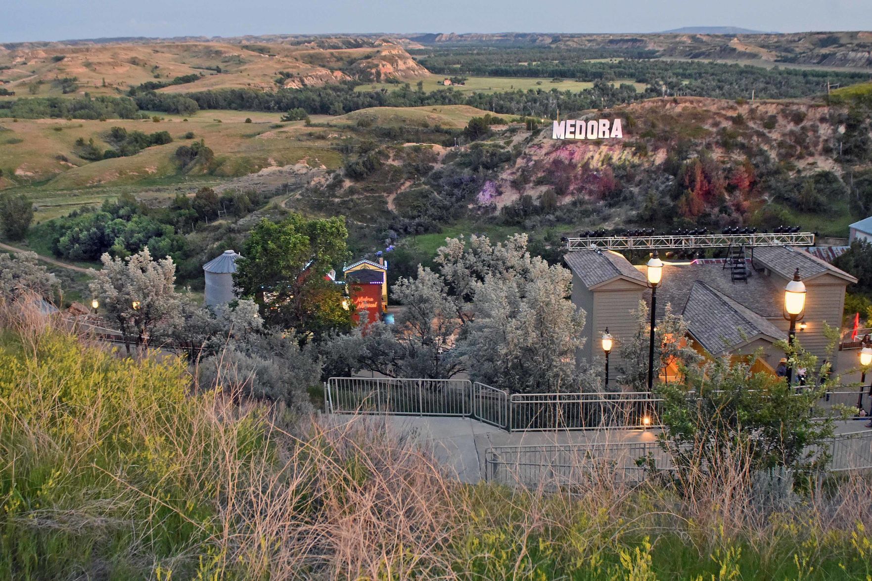 Medora18